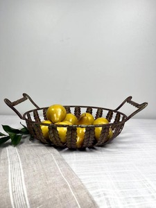 ตะกร้าผลไม้โลหะสไตล์วินเทจ ที่วางผลไม้ตกแต่งสำหรับจัดเก็บอเนกประสงค์ ช่วยจัดระเบียบผลไม้และเข้าถึงได้ง่าย - Product Image 4