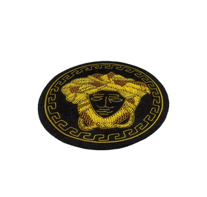 Insignias Bordadas de Lujo, Ecológicas, Lavables, Hechas a Mano, con Diseño Personalizado, Servicio OEM, Venta al Por Mayor - Product Image 6