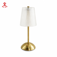 Wiederaufladbare LED Moderne Eisen-Tischlampe Luxuriöse Kabellose USB-C Goldene Basis 3000K 4500K 6000K Hochzeit Hotel Schlafzimmer Nachttisch Dekoration