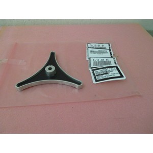ASYST 9701-4329-02 CHUCK, ALIGNER, LC, ASSY, 398566 - Équipements et pièces semi-conductrices d'occasion fiables à l'échelle mondiale chez - Product Image 1