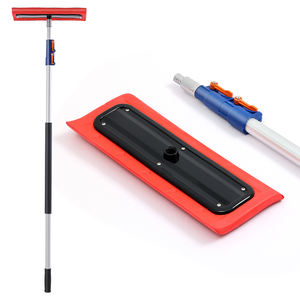 מברשת שלג לרכב עם מוט טלסקופי מסתובב, מגרדת קרח לניקוי שמשות בחורף, מברשת שלג קלה משקל מקצף EVA - Product Image 2