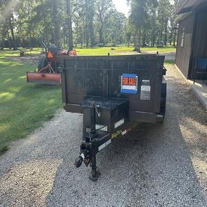 Remolque Agrícola de 14000 Libras (7 Toneladas) Perfecto para Transportar Heno, Tierra, Rocas y Equipo Pesado en Granjas y Zonas Rurales - Product Image 2