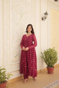 New Fatema Fashion Designer Women's <b>Indian</b> Traditional Wear Kurta/Kurti Rayon Faux Georgette Fancy Dupatta Set Foil Print - Product Image 2