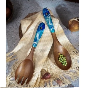 Elegante Juego de Cubiertos Hechos a Mano con Mango de Madera Esmaltada, Diseño Personalizado para Bodas y Catering, de Proveedor y Exportador de la India - Product Image 3