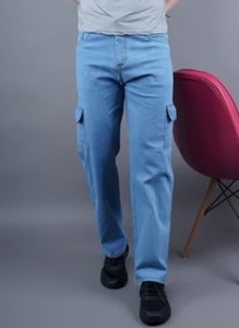 Jean en denim déchiré, coupe ample, taille mi-haute, style biker, utilitaire, cinq poches, fermeture éclair, braguette boutonnée, jambe large, écologique, décontracté - Product Image 3