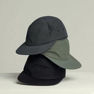 Gorra de Béisbol Deportiva de 5 Paneles con Logotipo Personalizado, Impermeable, de Poliéster, para Deportes al Aire Libre - Product Image 3