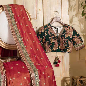 Sari de Fiesta con Bordado de Lentejuelas, Ropa India y Pakistaní - Product Image 1