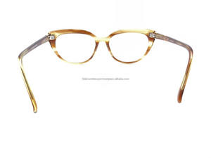 Lunettes en corne de buffle classiques et modernes de marques personnalisées spéciales Premium Lunettes en corne de buffle et de vache bien polies par FWE - Product Image 4