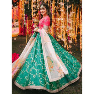 Impresionante verde azulado bordado arte seda Lehenga Choli con Dupatta - Product Image 1