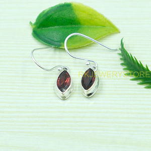 Pendientes de Piedra Preciosa de Granate Rojo Natural, Pendientes de Plata de Ley 925 Hechos a Mano, Joyería de Granate para Esposa - Product Image 3