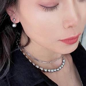 Boucles d'oreilles en perles d'eau douce baroques naturelles pour femmes, nouvelle série C, style bazar, luxe léger avec un fort charme - Product Image 4