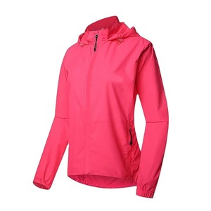 Chaqueta ultraligera para mujer, color rojo rosa, con capucha, a prueba de viento, protección solar, para ciclismo, de secado rápido, con cremallera, cortavientos para exteriores - Product Image 1