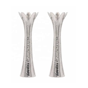 Lot de 2 bougeoirs en aluminium torsadé argenté, supports modernes en métal en spirale pour bougies coniques, décoration de centre de table - Product Image 6