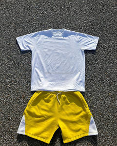 Conjunto de camiseta y pantalones cortos de algodón pesado Unisex de verano Logotipo de impresión de pantalla personalizado Estilo informal para hombres por fabricante - Product Image 2