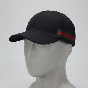 Gorra de algodón negra de 6 paneles con parche de rayas rojas y verdes, unisex, ajustable, informal. - Product Image 5