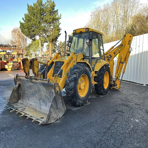 Chargeuse-pelleteuse JCB 4CX de haute qualité, d'occasion, en bon état de fonctionnement - Product Image 4