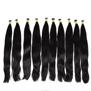 Conçues pour un volume accru, les extensions de cheveux à double trame perforée épaisses maintiennent une densité uniforme de la racine aux pointes. - Product Image 6
