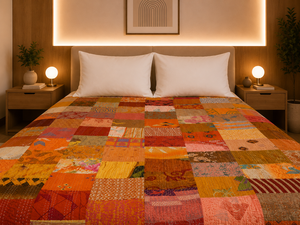 Couvre-lit en coton Patola patchwork taille Queen, couvre-lit indien de luxe, fait main, textile bohème, décoration intérieure réversible - Product Image 2