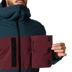 Chaqueta de esquí impermeable para hombre, personalizada OEM, con impresión de logotipo, para uso en exteriores y producción de ropa de marca privada - Product Image 2