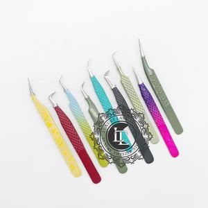 Pince à cils volume professionnelle de haute qualité Logo personnalisé Revêtement en poudre multiple Pointe argentée à pointe différente Couleurs variées - Product Image 2