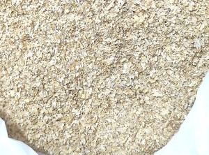 Premium Weizenkleie-Flocken in Lebensmittelqualität |   Weizenkleie in Großmengen für Tierfutter & Viehfütterung 12 Monate Haltbarkeit - Product Image 3
