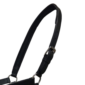 Harnais de cheval en cuir noir avec boucles réglables et anneaux métalliques pour usage équestre - Product Image 4