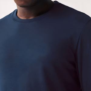 T-shirt à manches longues bleu marine pour homme, en coton mélangé doux et respirant, coupe ajustée décontractée, basique, confortable, haut de mode pour tous les jours - Product Image 3