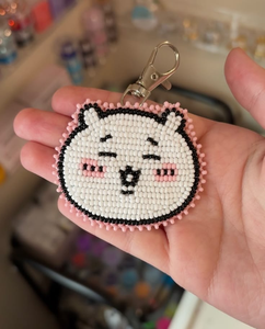 Adorno Colgante de Diseño Único con Lazo Rosa y Cuentas de Semilla, Decoración de Cinta con Cuentas de Cristal, Cadena Metálica, Hecho a Mano, Accesorio de Encanto para Bolso Femenino - Product Image 3