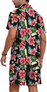 เสื้อเชิ้ตแขนสั้นพิมพ์ลายดอกชบาสีดำแดงสำหรับผู้ชาย พร้อมกางเกงขาสั้นเข้าชุด 2 ชิ้น ชุดลำลองสไตล์ฮาวาย - Product Image 3