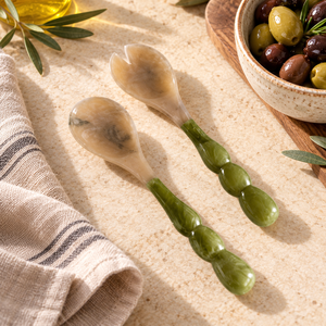Fabricante de Cucharas para Servir de Resina Verde Oliva Hechas a Mano |   Utensilios de Cocina con Efecto Mármol, Venta al por Mayor, Personalización OEM ODM - Product Image 1