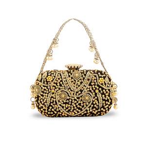 Pochette noire fantaisie P15398 pour femme - Product Image 3