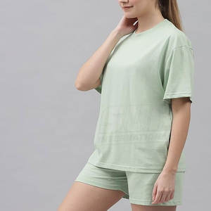 Ensemble décontracté t-shirt et short pour femme en coton 100% respirant et à séchage rapide, vêtements de sport tendance à manches courtes, Pakistan - Product Image 5