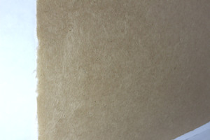 Papel Reciclado de Alta Calidad Hecho a Mano en Color Natural, 100% Fibra, Camelon Exports Rajasthan, para Cajas de Embalaje y Papelería - Product Image 3