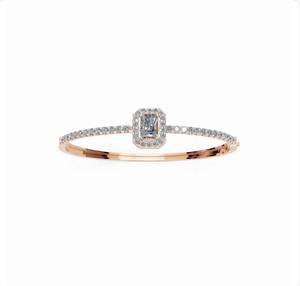 Brazalete de Oro Rosa con Diamantes y Esmeralda Tallada en Forma de Corazón, Engaste Pavé, Estilo Clásico, Brazalete de Compromiso para Mujer - Product Image 3