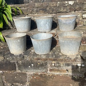 Cubo de hierro antiguo hecho a mano, maceta galvanizada, precio económico desde India, cubo galvanizado para plantas - Product Image 2