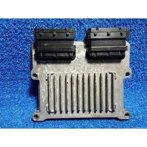 ECUs y Módulos de Computación Usados para Carnaval 391093C651 - Product Image 1