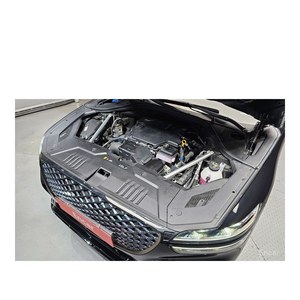 Genesis GV70 2024 2.5T Gasolina AWD 11,092 km Automático Volante a la Izquierda Asientos de Cuero Cámara Trasera Modelo 2024 - Product Image 6