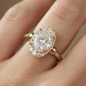 Magnifique bague en or massif 14 carats avec diamant ovale de 2,00 carats, cultivé en laboratoire, cadeau surprise pour petite amie - Product Image 2