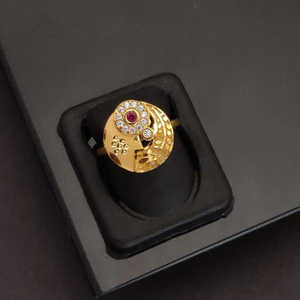 Anillo fino de piedra austriaca chapado en oro para mujer, joyería de moda elegante para fiesta de boda y uso diario - Product Image 1