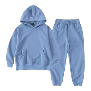 Conjunto Deportivo Elegante para Niños con Cuello de Solapa Negro, Pantalones Anchos con Botones en la Parte Delantera, Tela Suave y Elástica, Conjunto Deportivo Informal a la Moda para Niños - Product Image 5