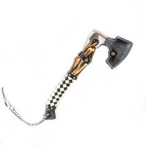 Hache de chasse et de camping en acier carbone avec manche en bois de frêne, lames en acier carbone faites à la main, haches vikings, avec manche enveloppé de cuir noir - Product Image 4