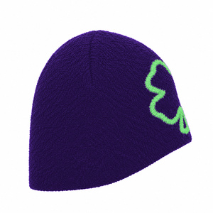 Bonnet d'hiver personnalisé trèfle à quatre feuilles, bonnet en tricot doux et moelleux, chaud pour l'extérieur, bonnet porte-bonheur trèfle, mode unisexe streetwear - Product Image 5