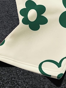 Nouveaux pantalons de survêtement personnalisés de qualité supérieure 2026 avec patchs brodés en forme de croix, en molleton 300 GSM, OEM - Product Image 6
