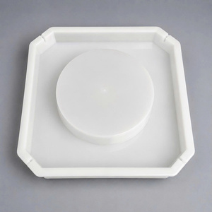 Moule en plastique pour dalle de béton préfabriquée avec ouverture circulaire - Product Image 1