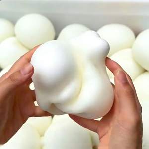Crème Cloud Squishy, jouet à presser doux à récupération lente, accessoire de bureau anti-stress - Product Image 2