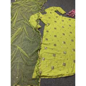 Hermoso Vestido Anarkali para Fiesta con Elegante Dupatta, Vestidos de Noche Elegantes - Product Image 4