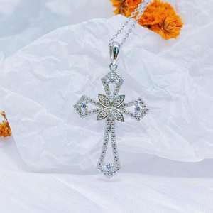 Collar con Colgante de Cruz de Moissanita Estilo Hip Hop Cristiano, 100% Pasa la Prueba del Diamante, Plata de Ley 925 - Product Image 5