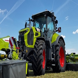 Tracteur Claas de pointe conçu pour l'agriculture moderne, avec une forte traction, une construction durable et un fonctionnement fluide. - Product Image 4