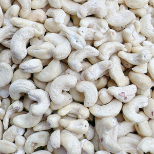 Short Leadtime Cashew <b>Nuts</b> <b>Kernel</b> <b>Nuts</b> Kaju SANTIGO Cashew <b>Kernels</b> - Product Image 1