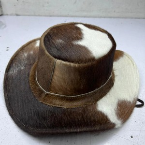 Chapeau haut de forme en cuir de qualité supérieure pour homme, élégant, à couronne haute, accessoire de mode unique pour costumes et événements spéciaux - Product Image 4